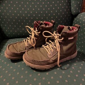 Lems Women's Rugged Canvas Boots in Olive and Brown